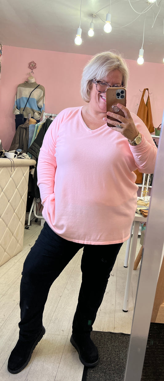 Clara V Neck Jumper Pink
