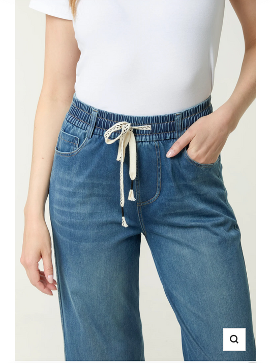 Ankle Length Wide Leg Jeans