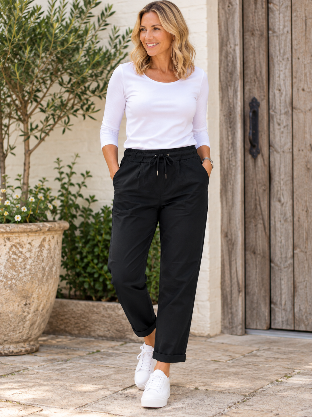 Magic Trousers Black Size 1