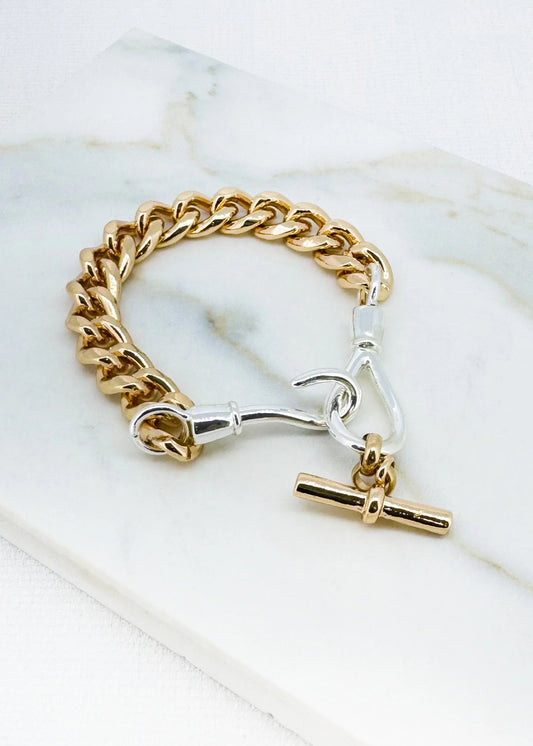 Envy Old chain bracelet with silver hock an gold T-bar