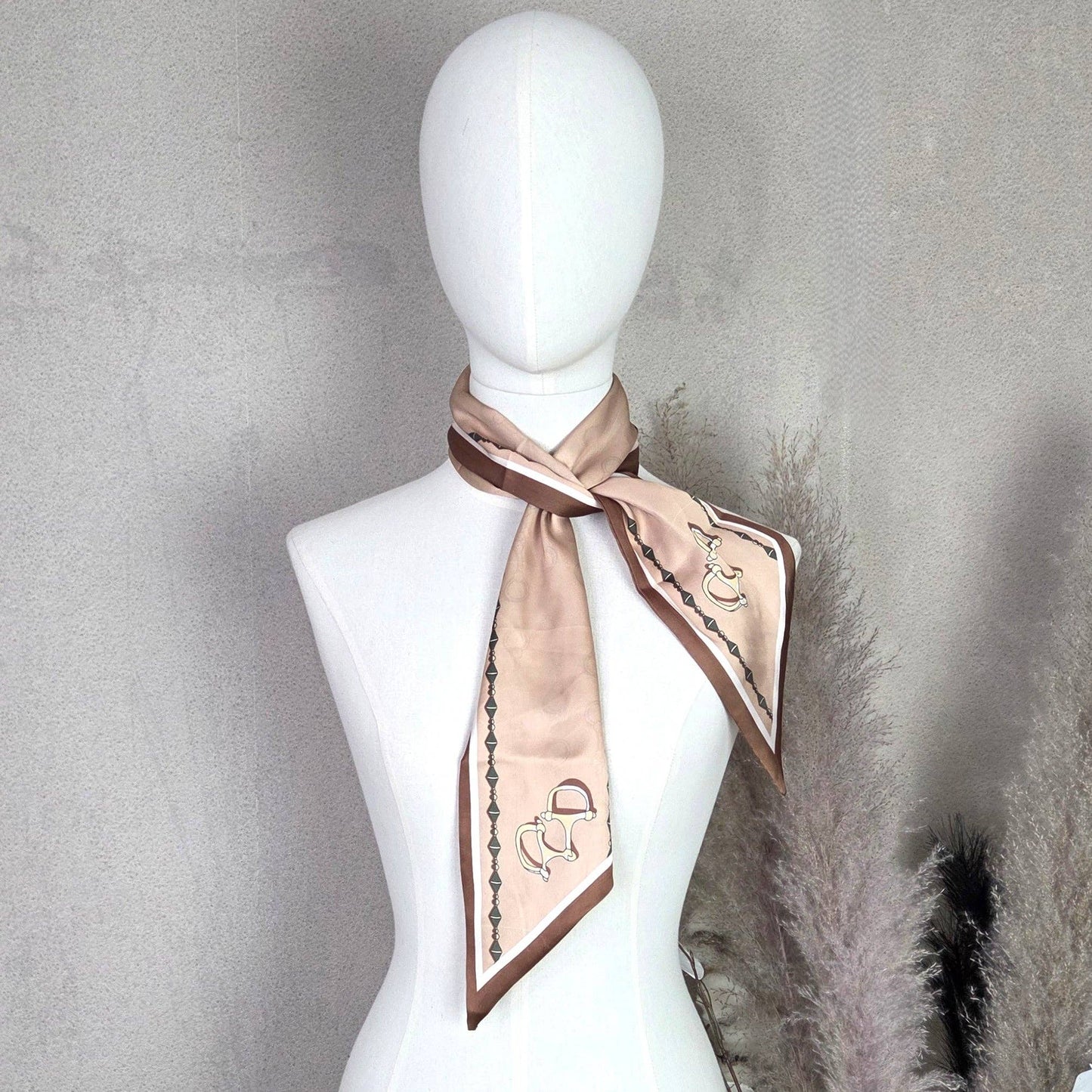 Chain edge print silk feel scarf with ribbon finished edges