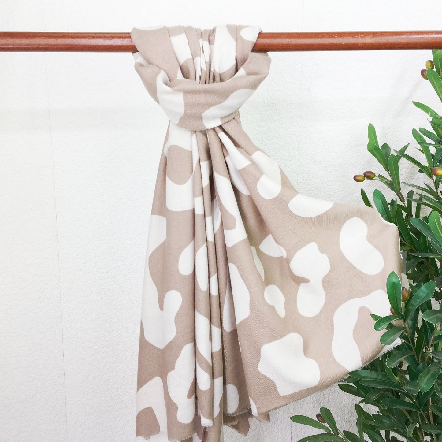 Giraffe print Two Colour scarf