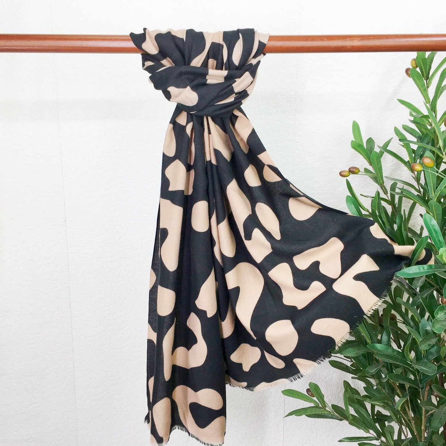 Giraffe print Two Colour scarf