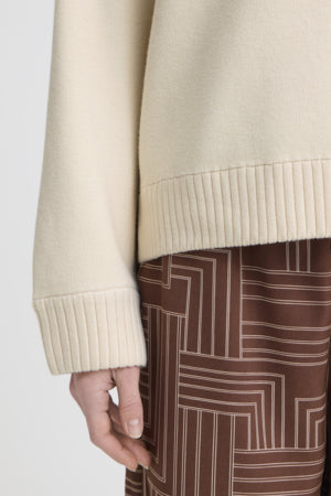 B Young Tari Plain Jumper Cream