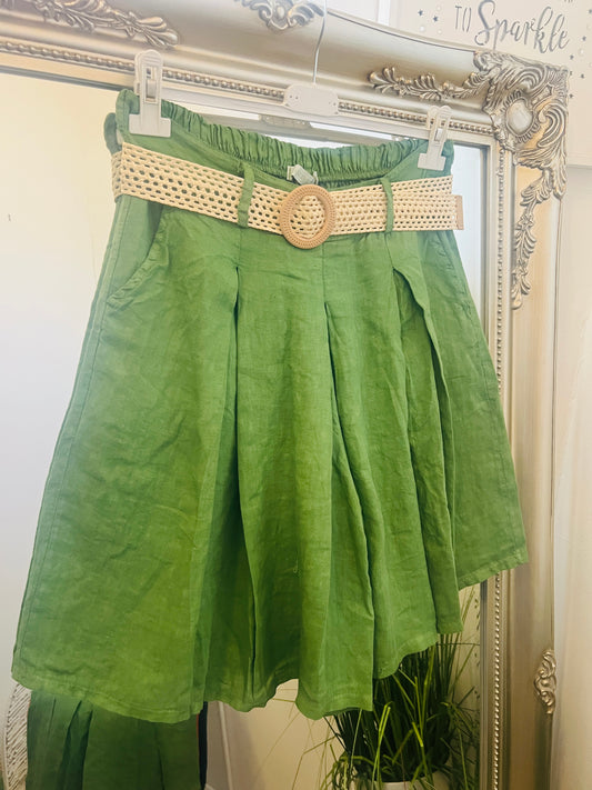 Zoe Linen Shorts & Belt Green