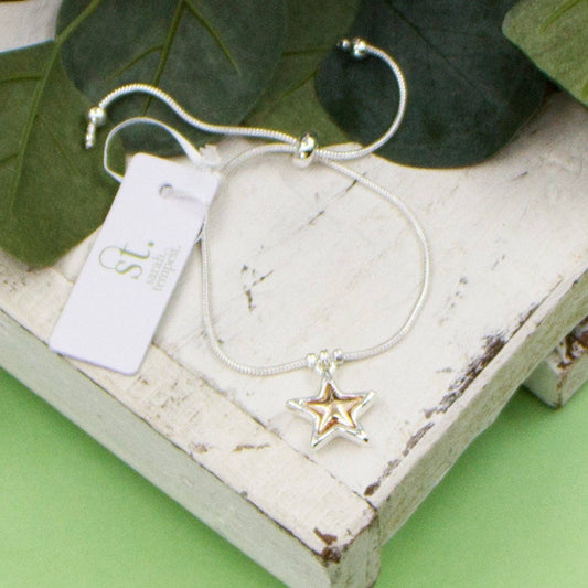 Friendship style snake chain bracelet with little star charm