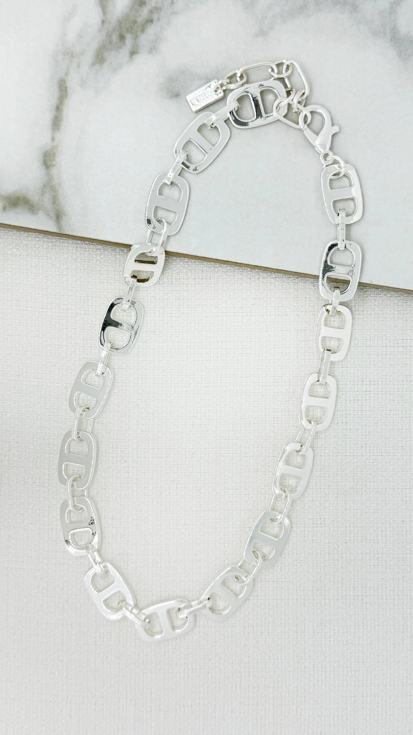 Envy Silver Link Short Necklace