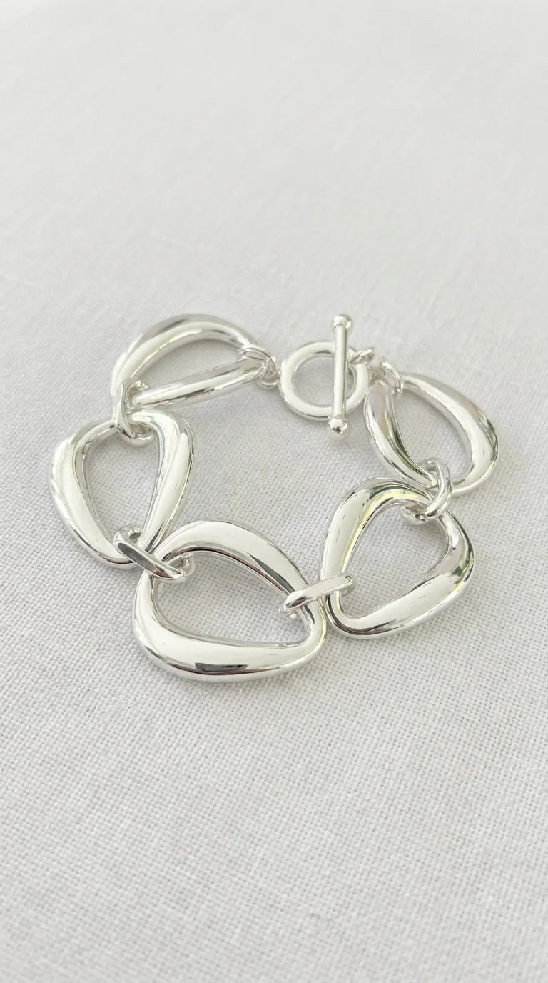 Envy Silver larger link T-bar bracelet
