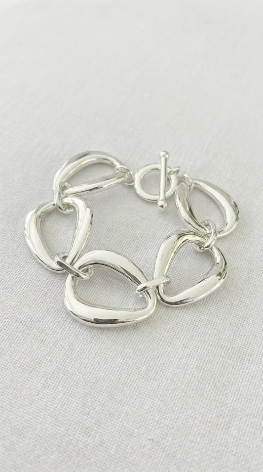Envy Silver larger link T-bar bracelet