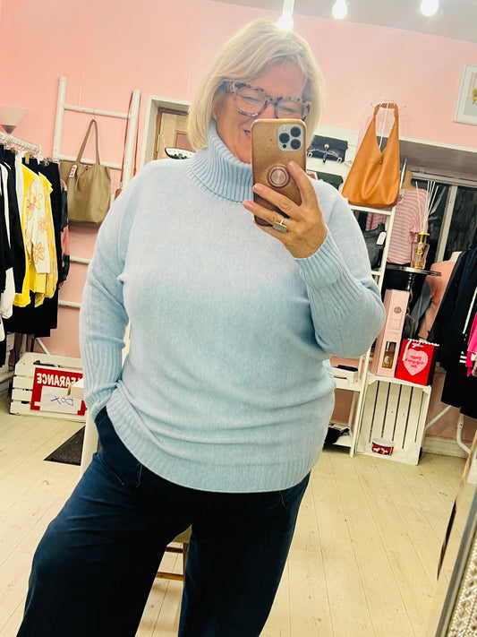 Chelsea Polo Lightweight knit Cornflower Blue