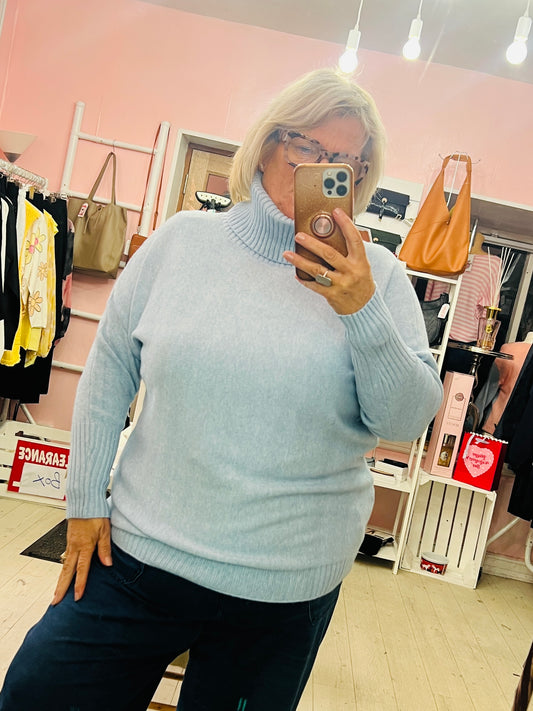 Chelsea Polo Lightweight knit Cornflower Blue