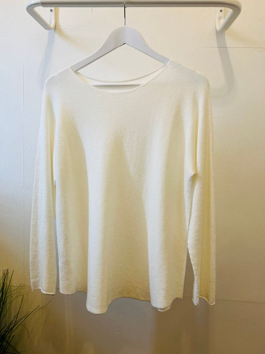 Celia Light knit Jumper White
