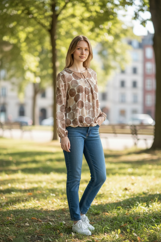 Jade Circle Bubble Hem Blouse Brown