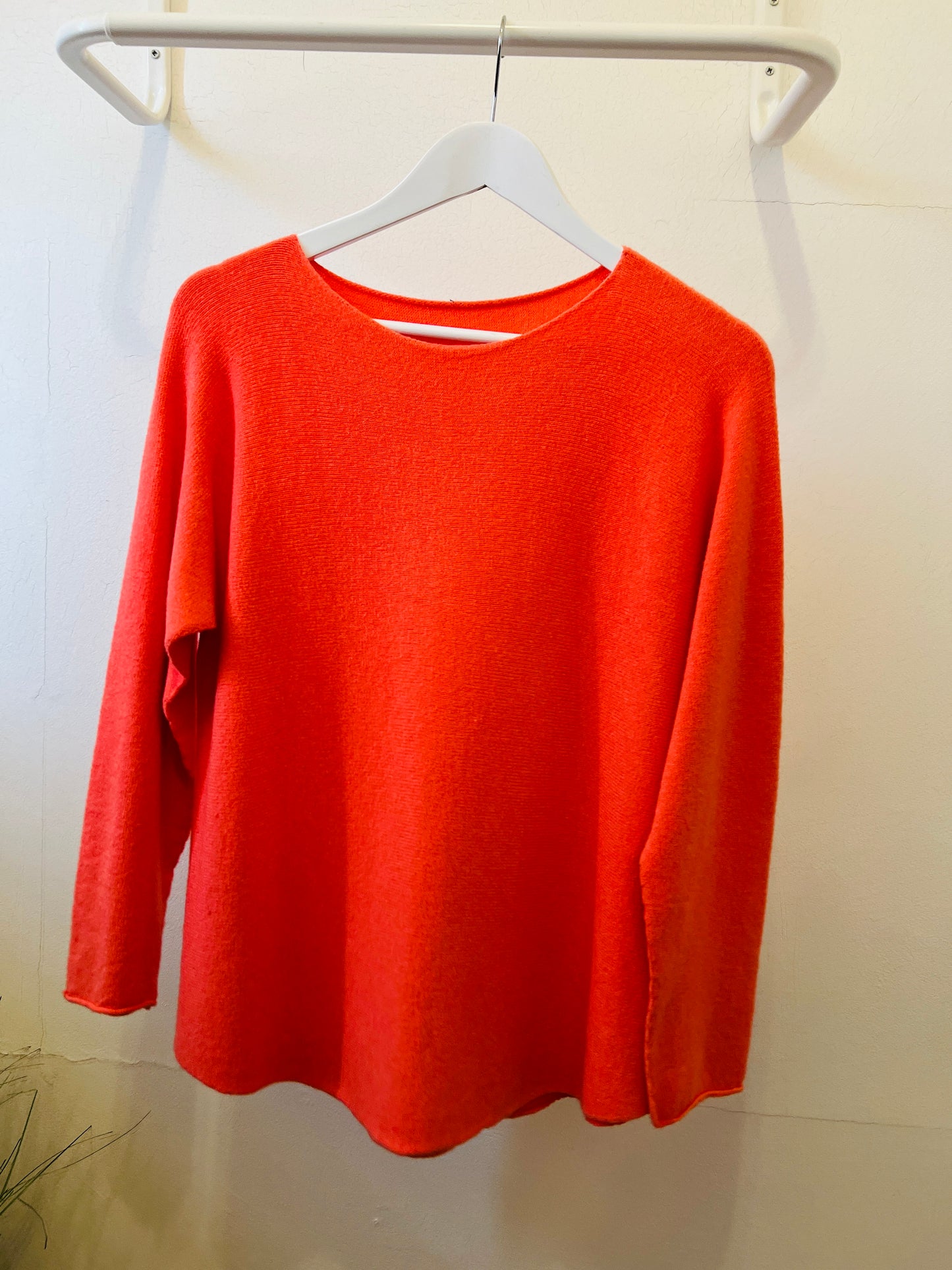 Celia Light knit Jumper Coral