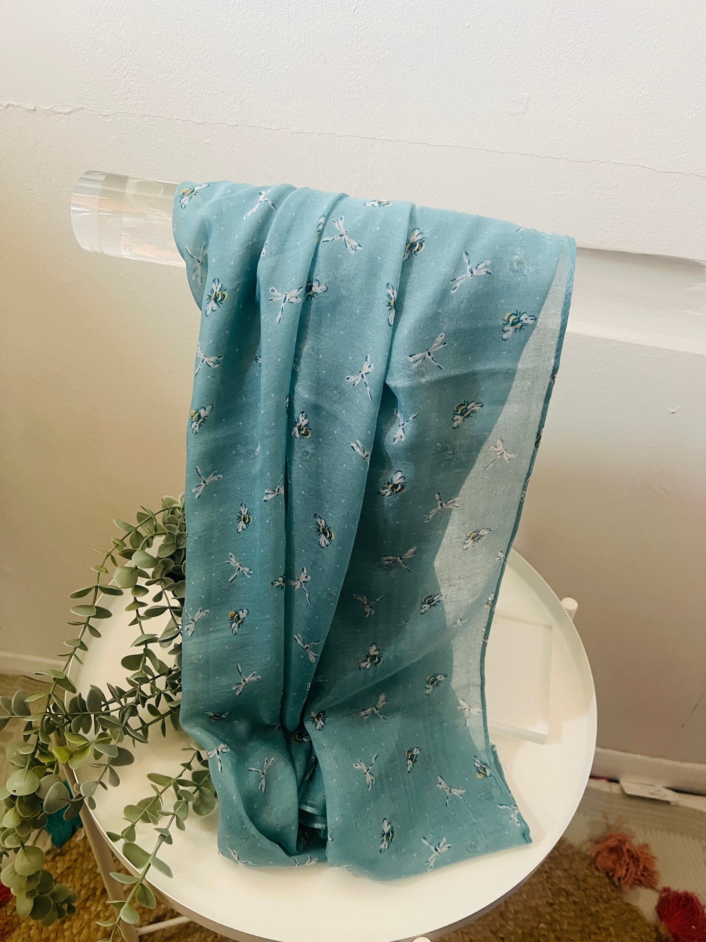 Bee & Dragonfly Print Scarf Green