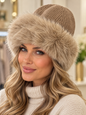 Cosy Knit & Faux Fur Trim Hat Biege