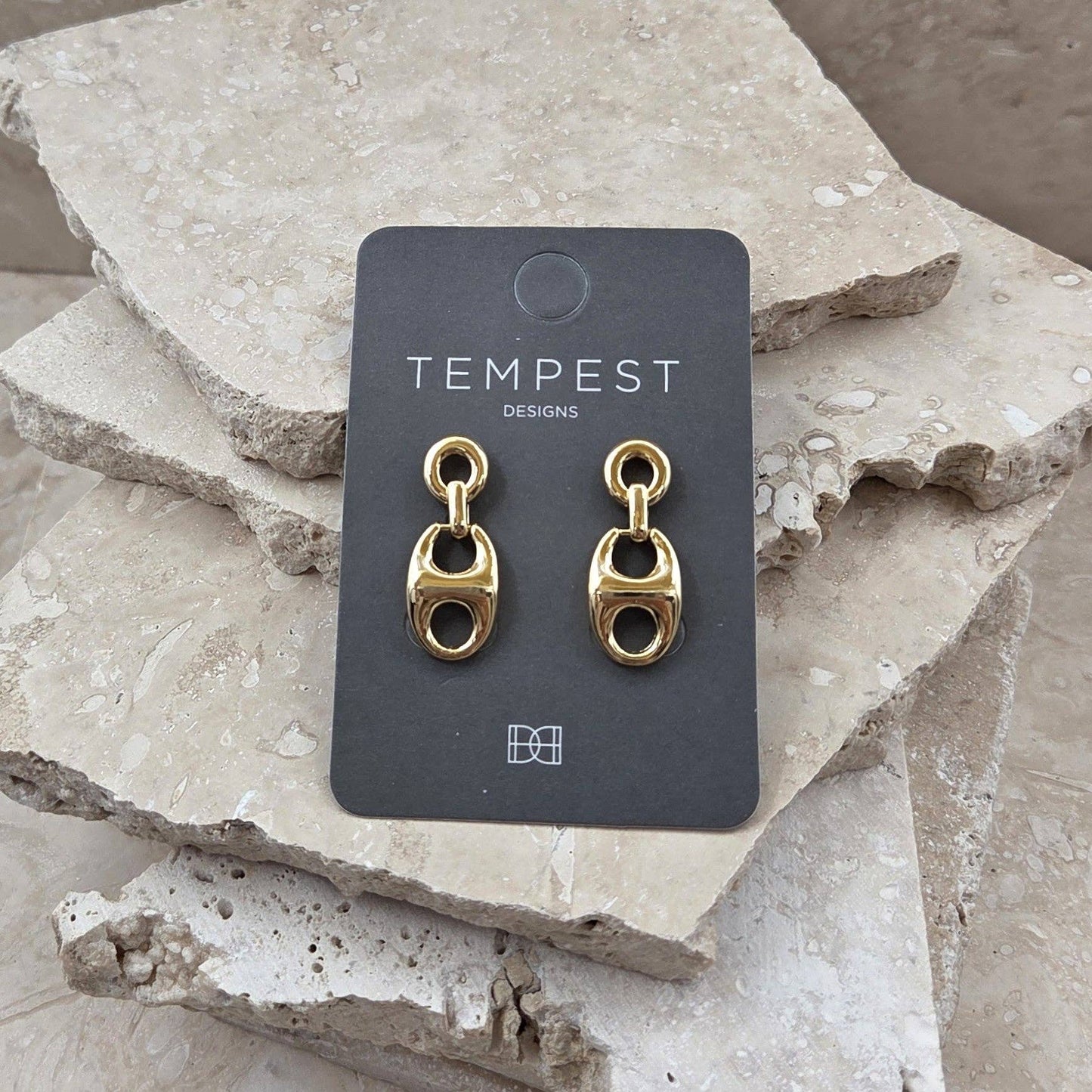 Designer inspired classic link earrings: Gold